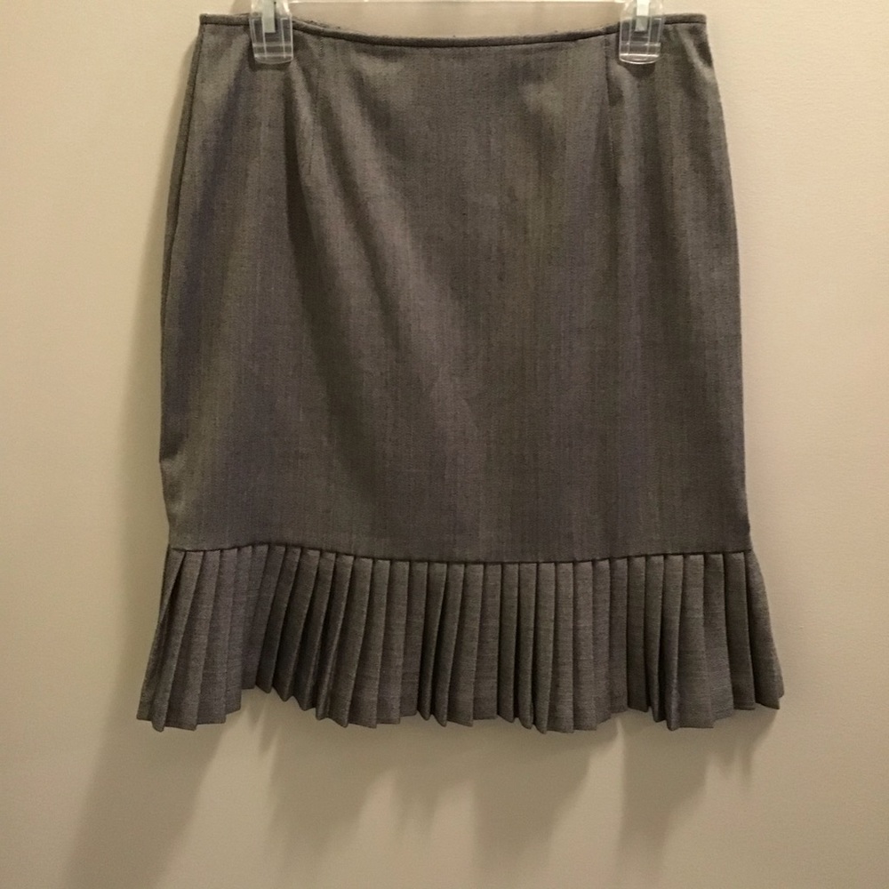 Briggs New York Pencil Skirt
